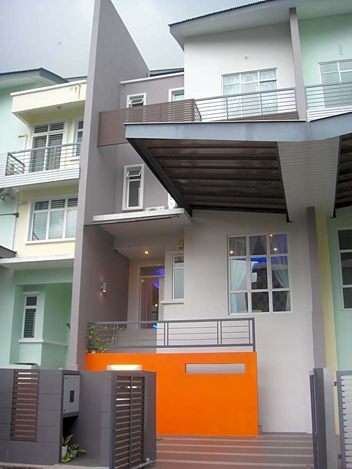 Batu Ferringhi - Shamrock Beach Villas