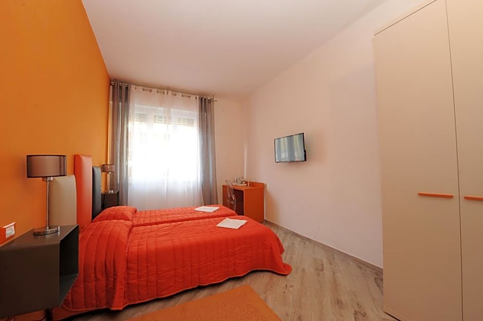 B&B Ariston Pisa Tower