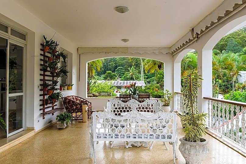 Bela's Suítes- 60 m da praia de Barequeçaba