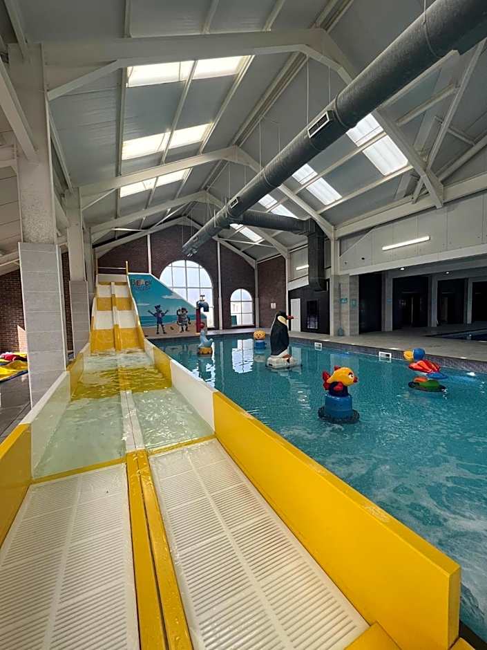 Luxurious caravan in Lyons Holiday Park Rhyl