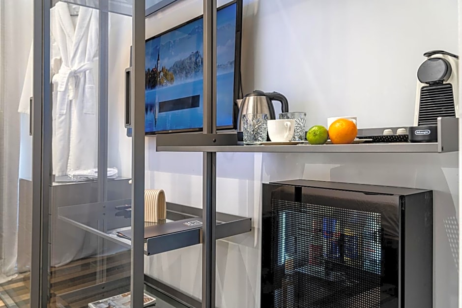 HOTIDAY Room Collection - Olbia Wallure