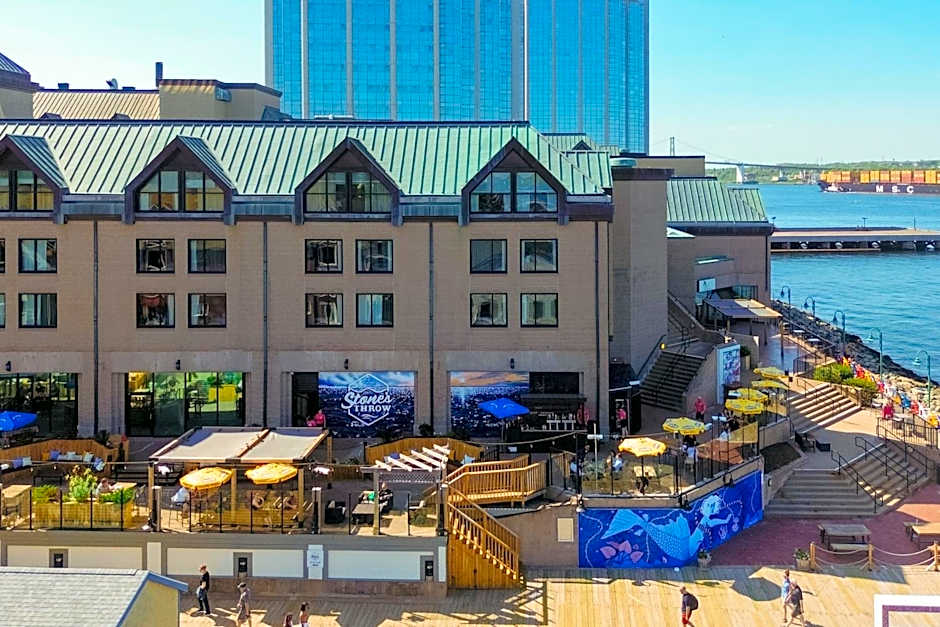 Halifax Marriott Harbourfront Hotel
