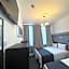Plaza London Hotel