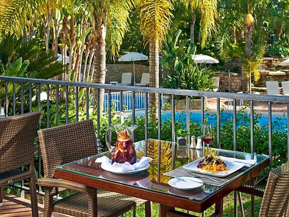 Ria Park Garden Hotel