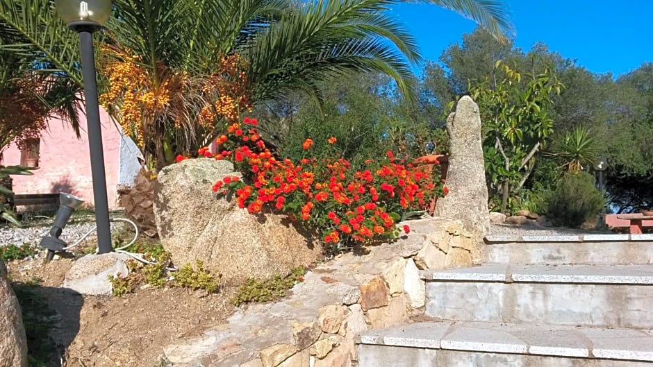 Hotel Turismo Rurale Montitundu