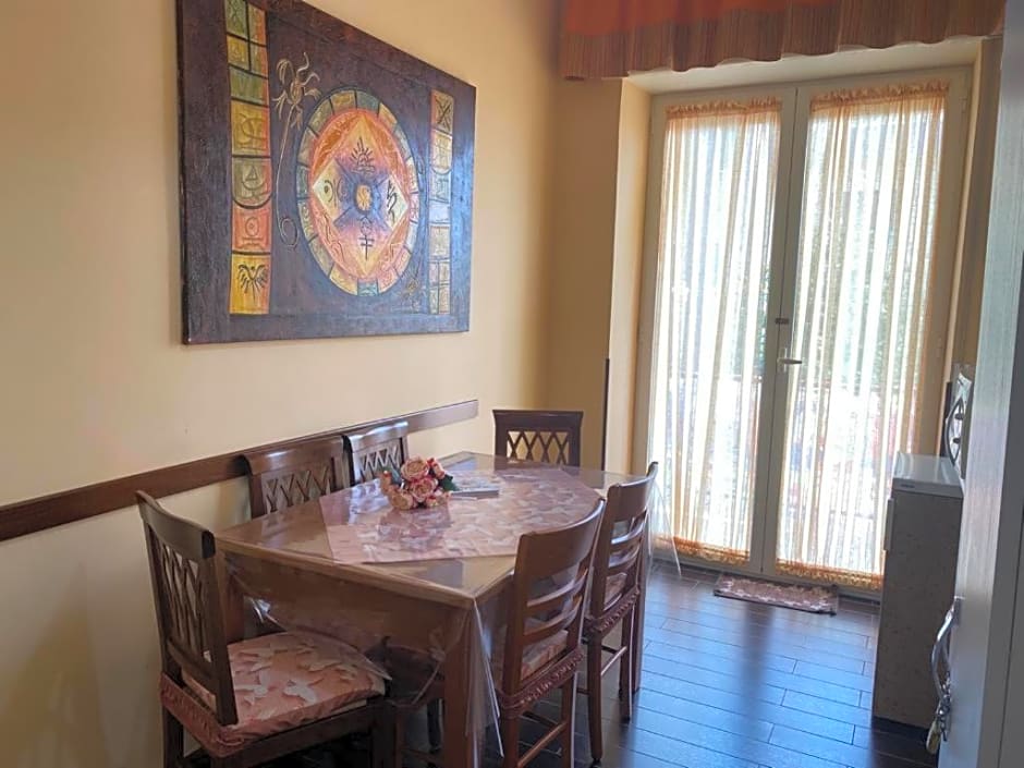 La Casa Di Ercole – Ercolano , CO