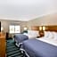 Days Inn & Suites by Wyndham Kearney NE
