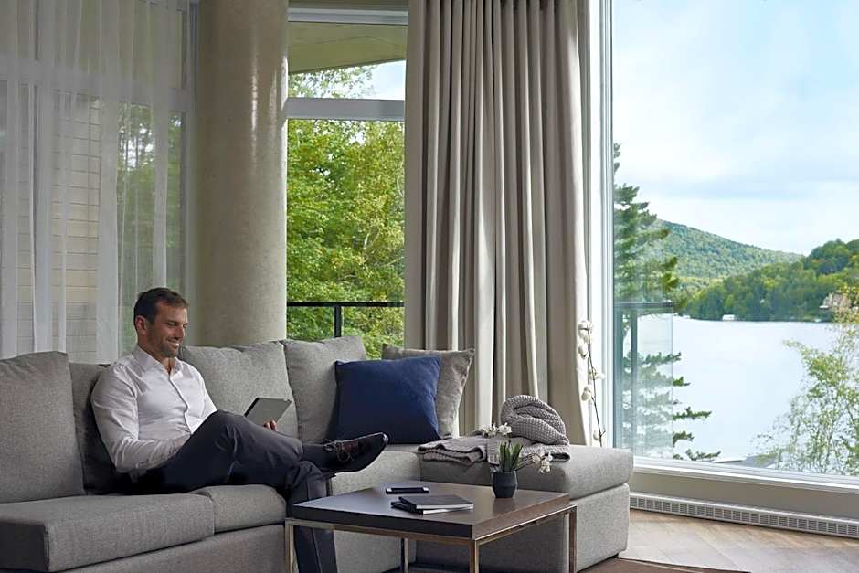 Entourage sur-le-Lac