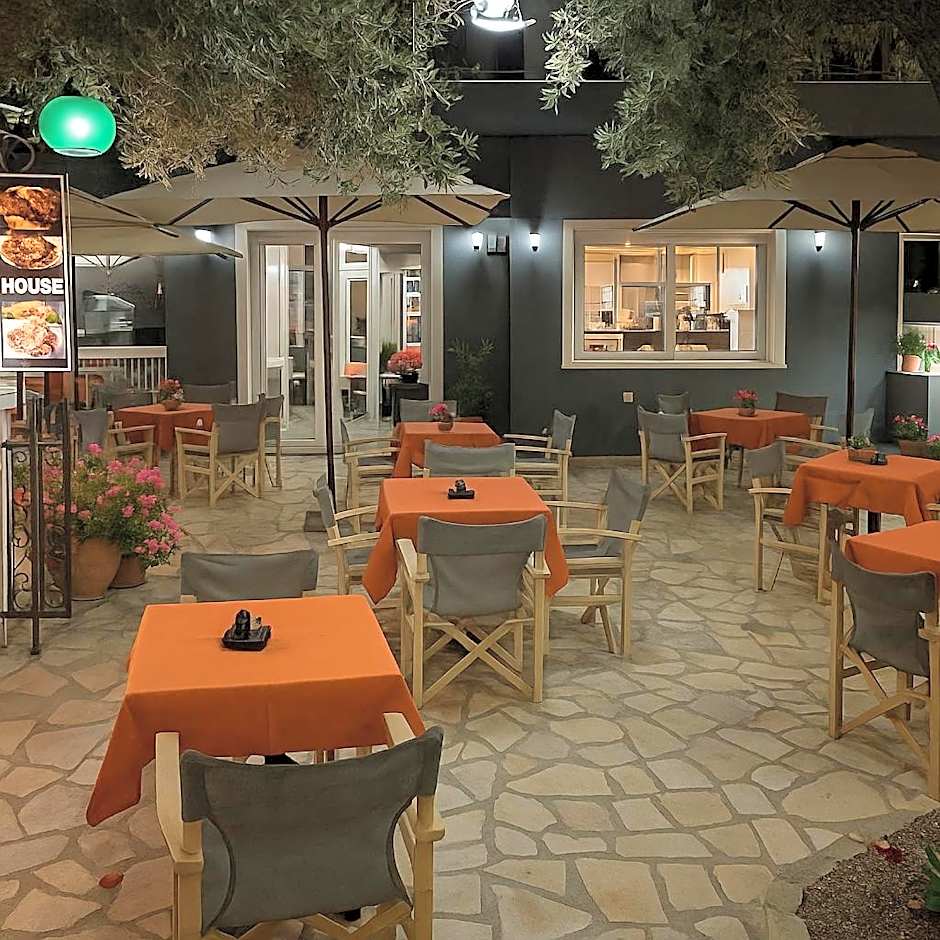 Blue Lake Holiday Homes - Keri Summer Escape