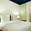 The Garden Suites by Suite030