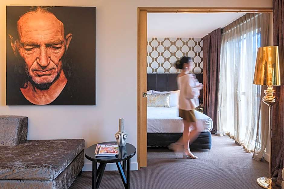 Museum Apartment Hotel, Independent Collection by EVT