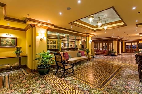 Herald Suites