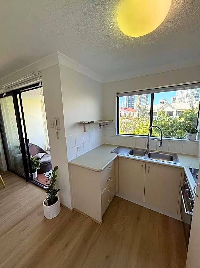 Chevron Palms Holiday Apartments