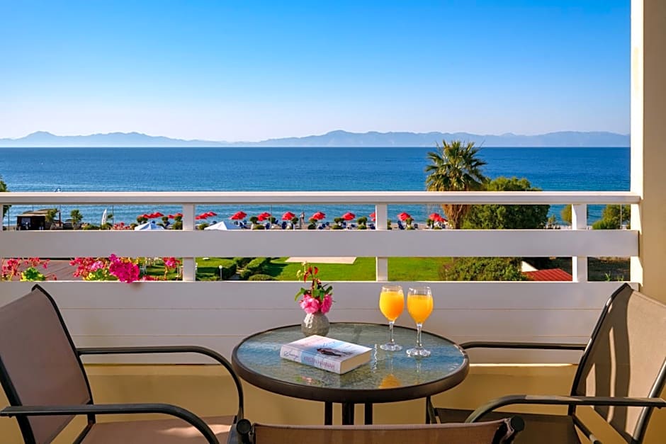 Bayside Hotel Katsaras