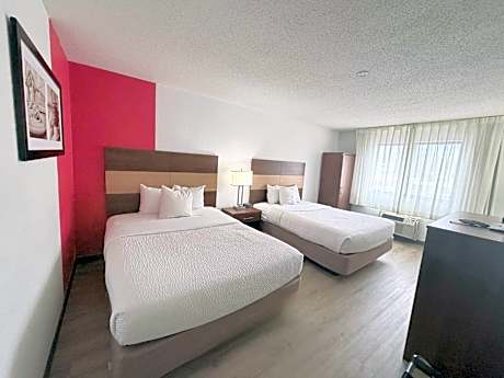Queen Room with Two Queen Beds - Non-Smoking
