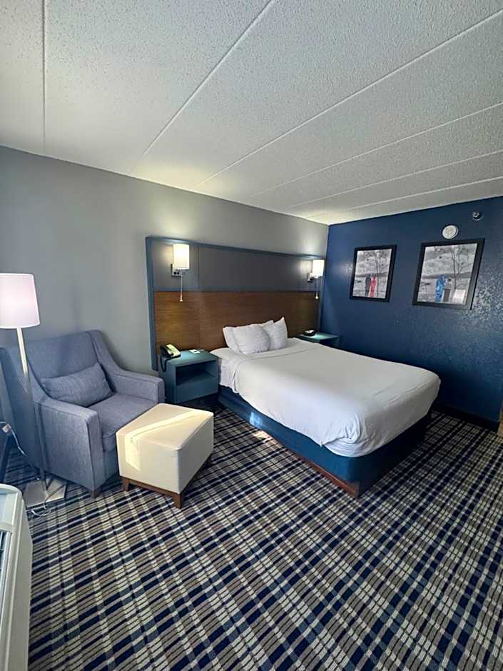 AmericInn by Wyndham Albert Lea