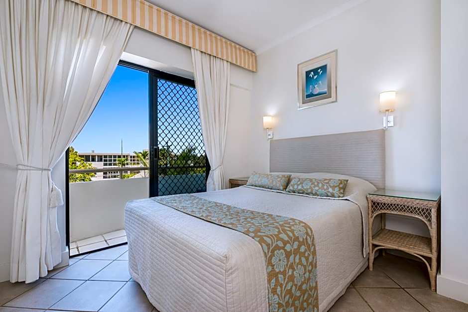 Mirra Chana Beachfront Apartments Mooloolaba