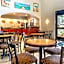 Quality Inn & Suites Jacksonville-Baymeadows