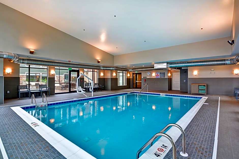 Residence Inn by Marriott Cleveland Airport/Middleburg Heights