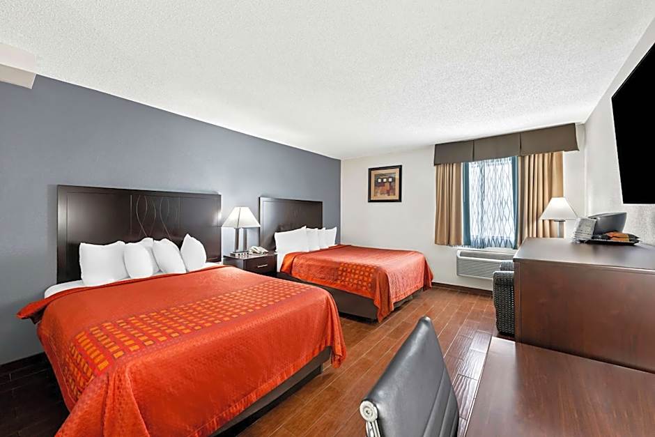 SureStay Plus Hotel by Best Western Lubbock Medical Center