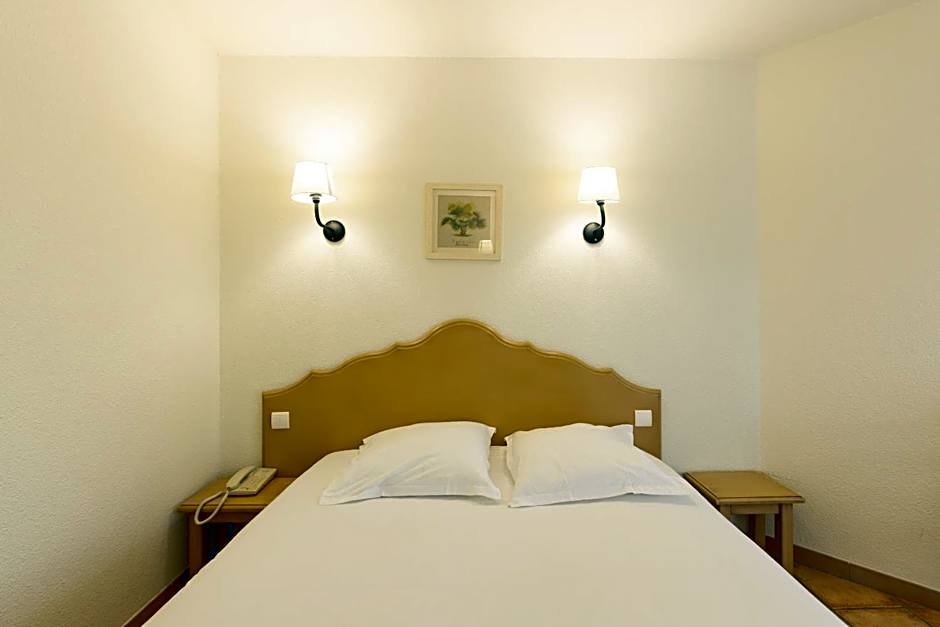 Golden Tulip Avignon Le Paradou