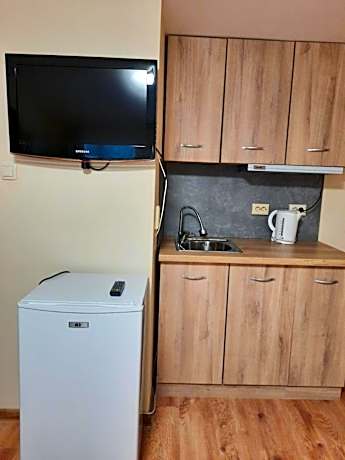 Apartment (4 Adults)