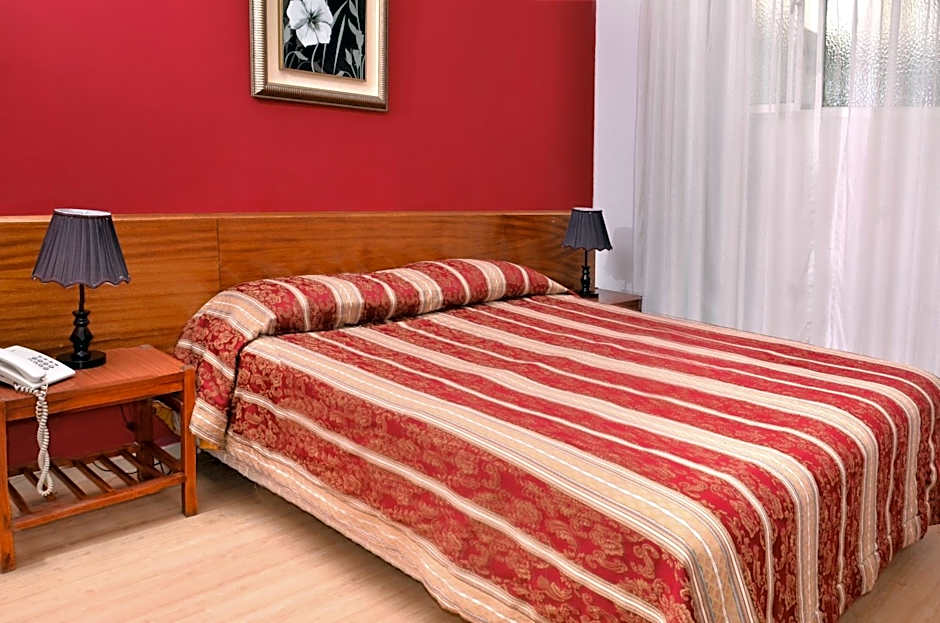 Hotel Hispano