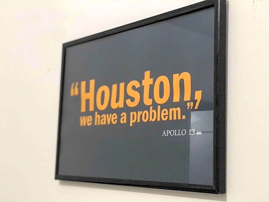 AMETISTA 2 - 101 · A-01: Apê equipado e estiloso na praia de Jatiúca