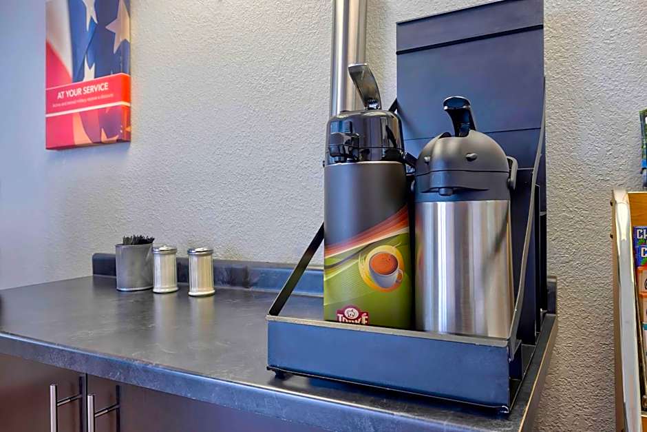 Motel 6-Oshkosh, WI