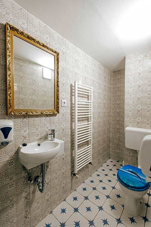 Palmers Lodge Hostel