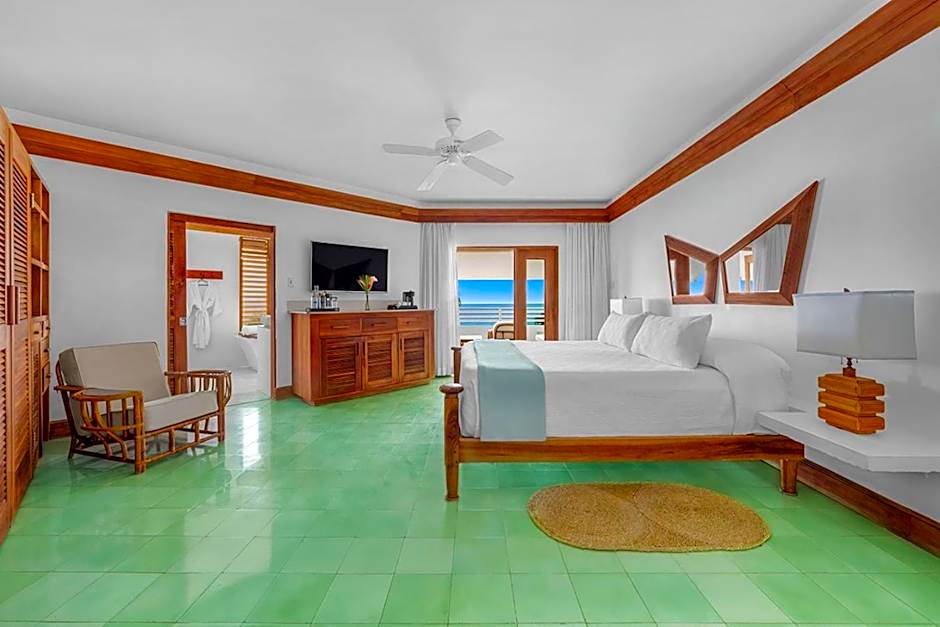 Couples Swept Away - All Inclusive - Couples Only