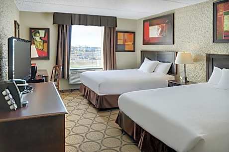 Queen Room with Two Queen Beds - Non-Smoking