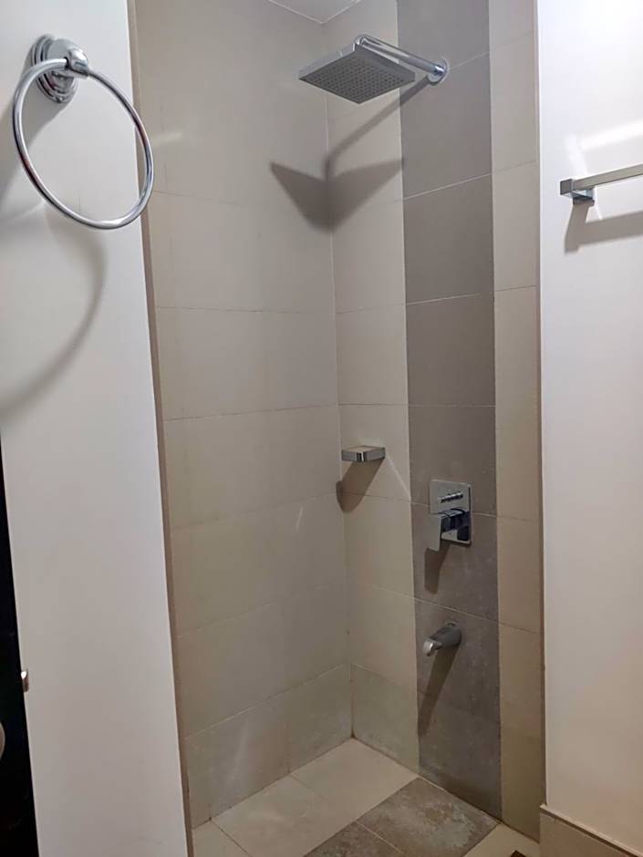 Abreeza Condo T2-2820
