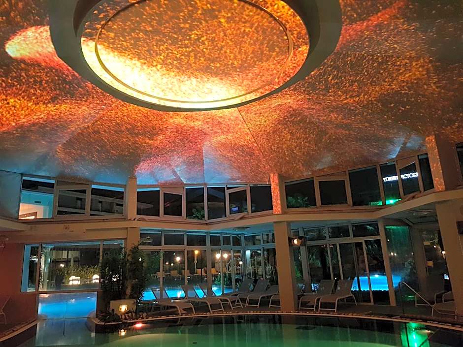 Panoramic Hotel Plaza