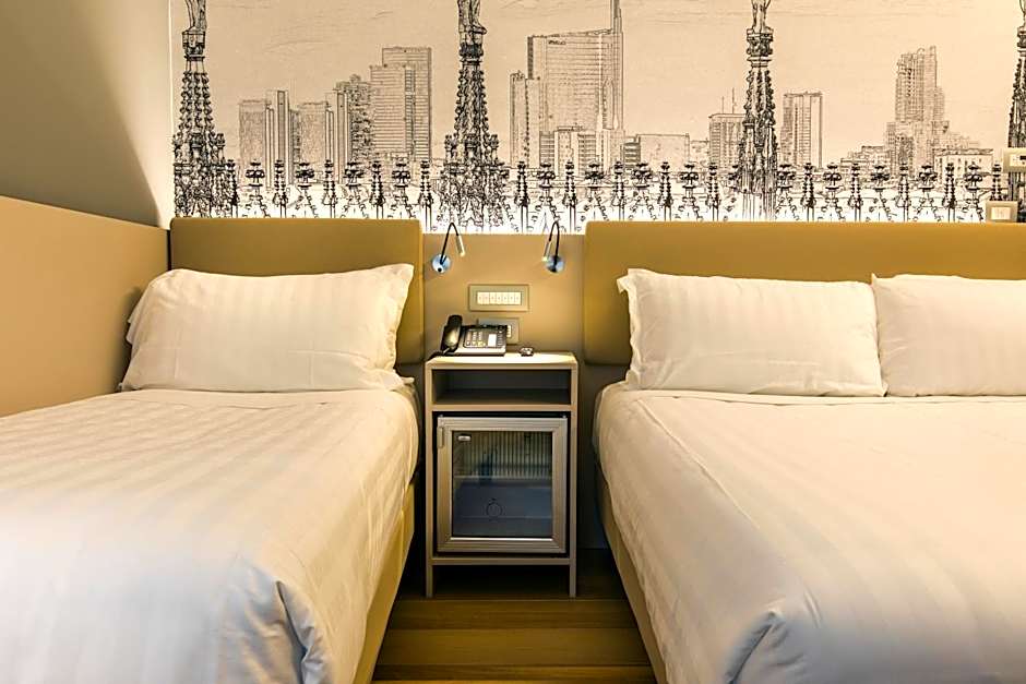 43 Station Hotel