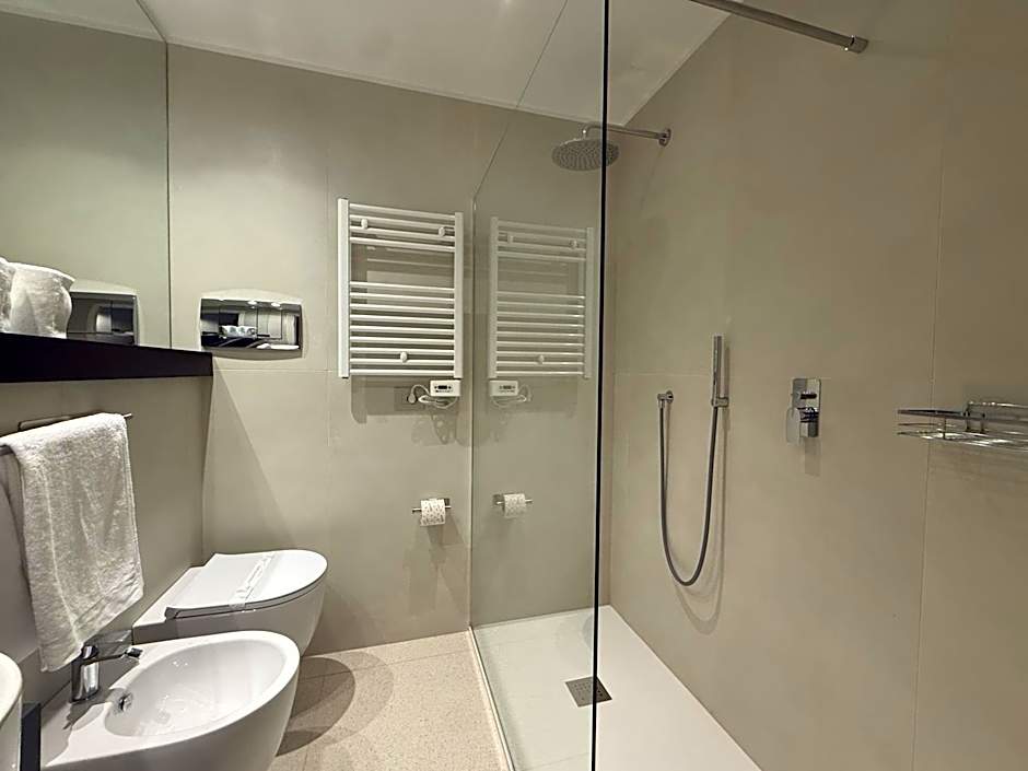 Hotel Serafino