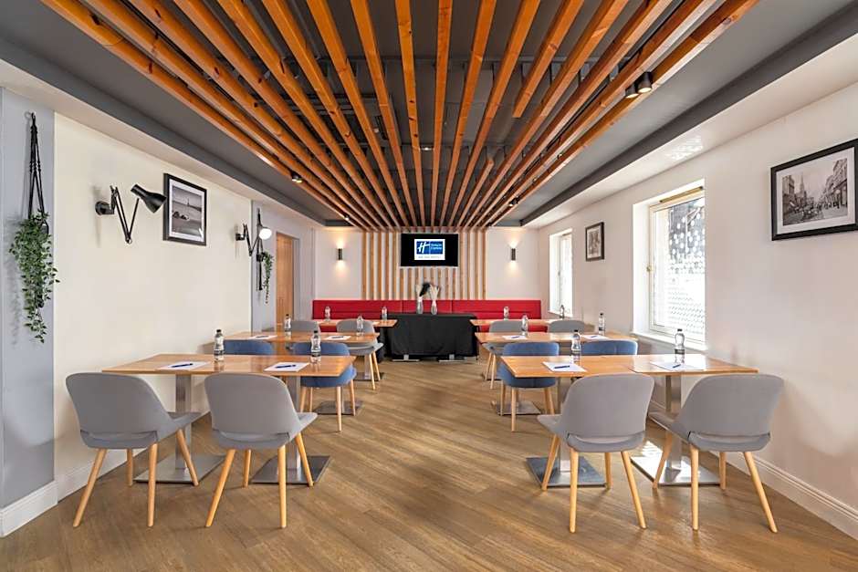 Holiday Inn Express Aberdeen City Centre By IHG