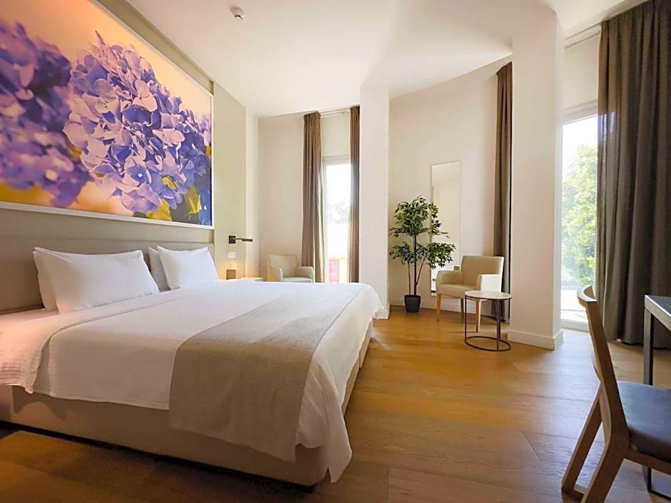 The Classic Hotel Nicosia - Handwritten Collection