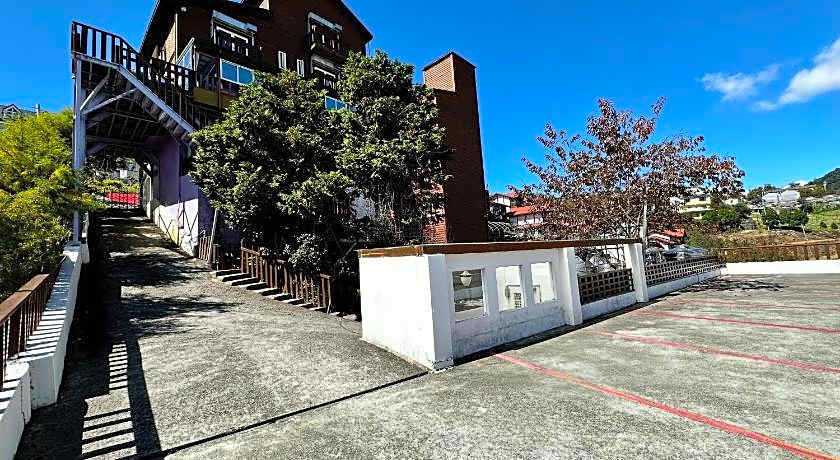 Dindai Glass Vacation Villa