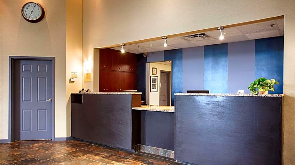 Best Western Cooperstown Inn & Suites