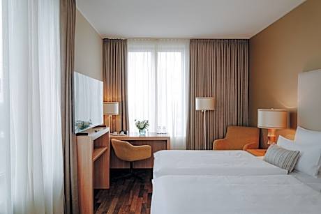 Superior Queen Room