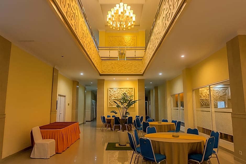 Puri Saron Denpasar Hotel