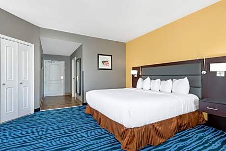 King Studio Suite - Non-Smoking