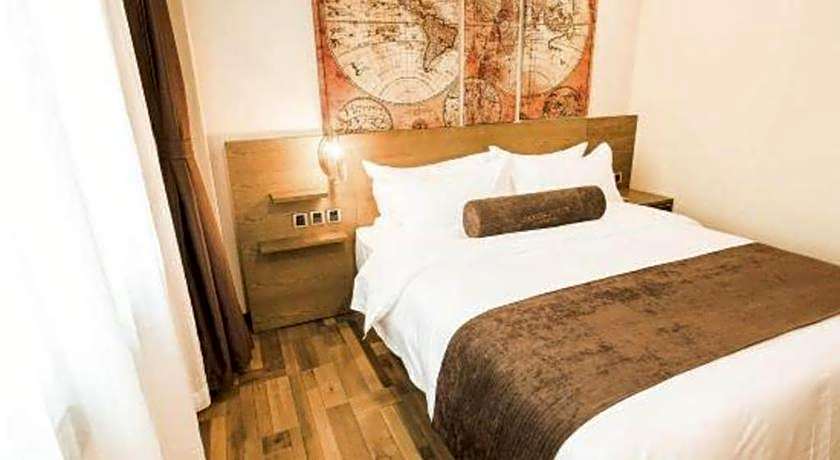 James Joyce Coffetel Baoding Railway Station