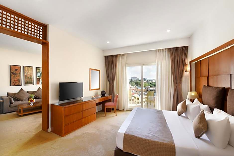 Tolip Family Park Hotel