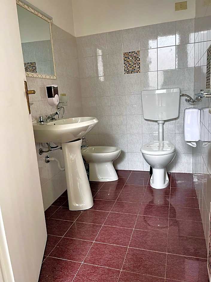 Voilà Rooms Guest House