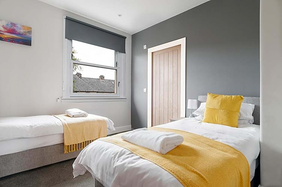 Dalkeith Three Bed Two Bath Apartment