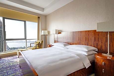 Executive King Suite with Sea View