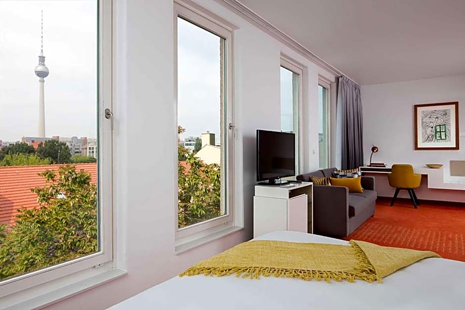 art'otel Berlin Mitte powered by Radisson Hotels