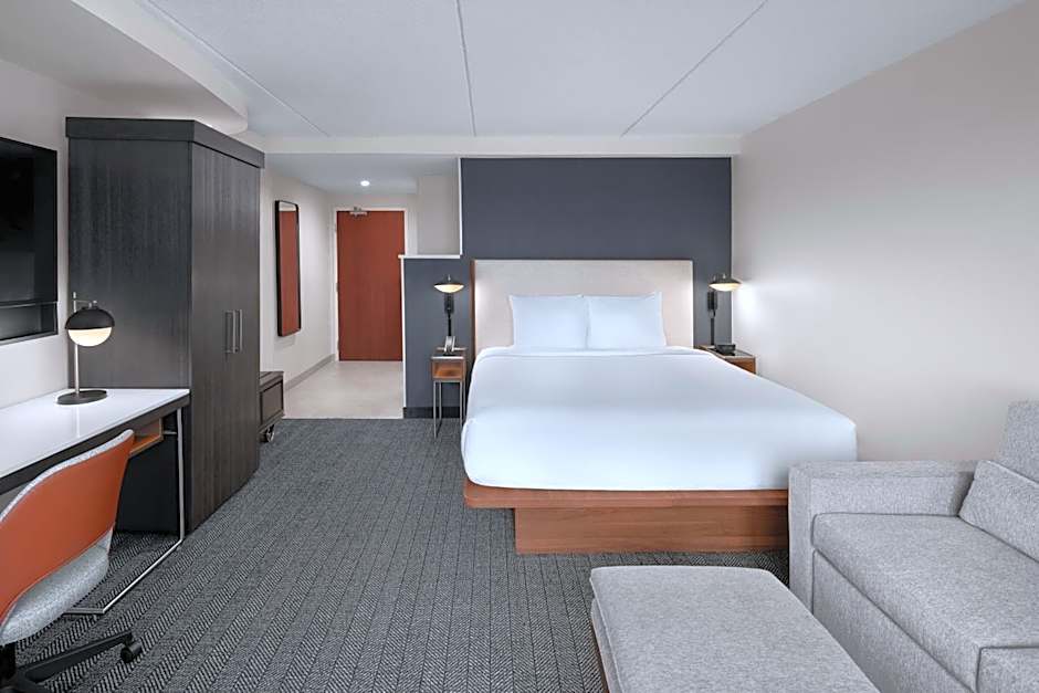 Courtyard by Marriott New Haven at Yale